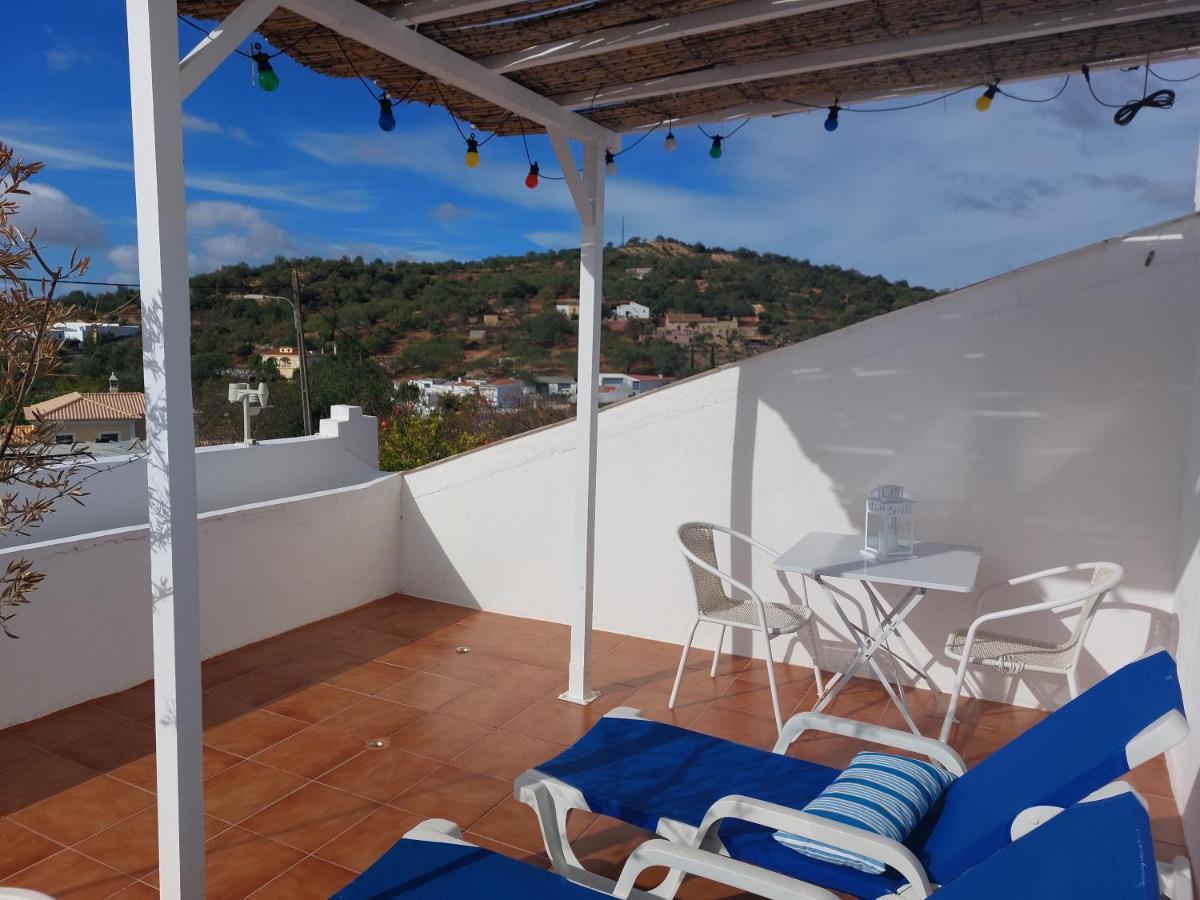 "Oliveiras" Appartement Typique Avec Terrasse Et Piscine Loule Bagian luar foto