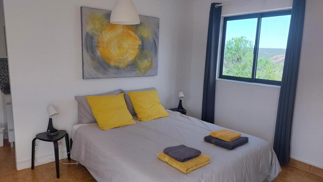 "Oliveiras" Appartement Typique Avec Terrasse Et Piscine Loule Bagian luar foto