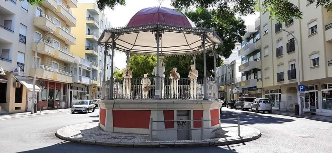 "Oliveiras" Appartement Typique Avec Terrasse Et Piscine Loule Bagian luar foto